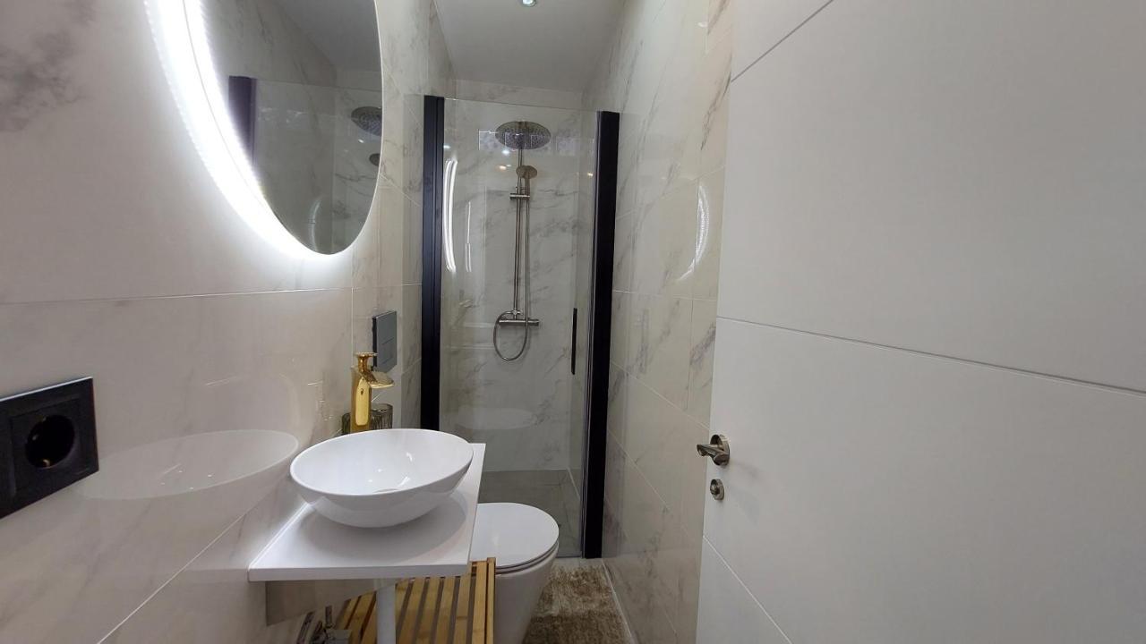 New Boho Home With Balcony, Private Garden And Communal Pool Nerja Luaran gambar