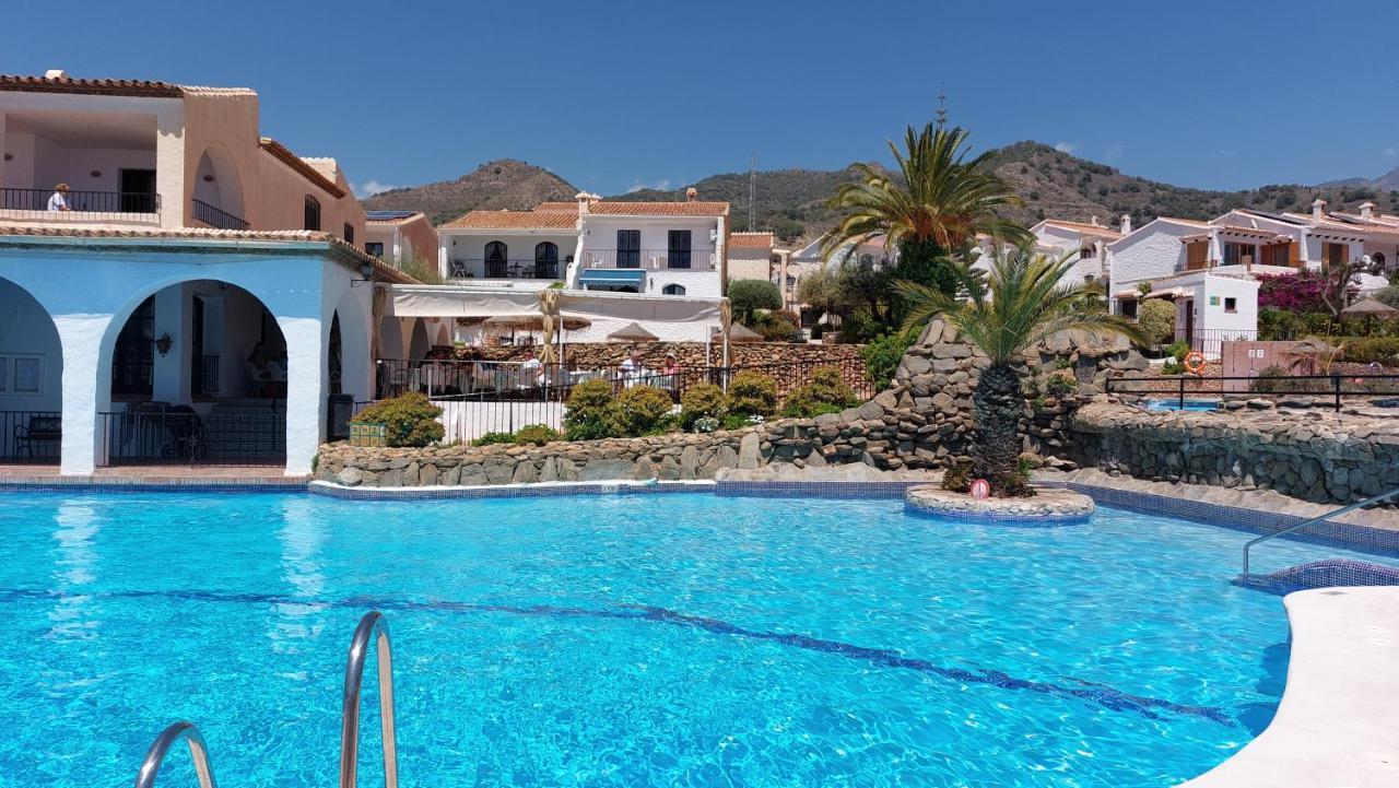New Boho Home With Balcony, Private Garden And Communal Pool Nerja Luaran gambar