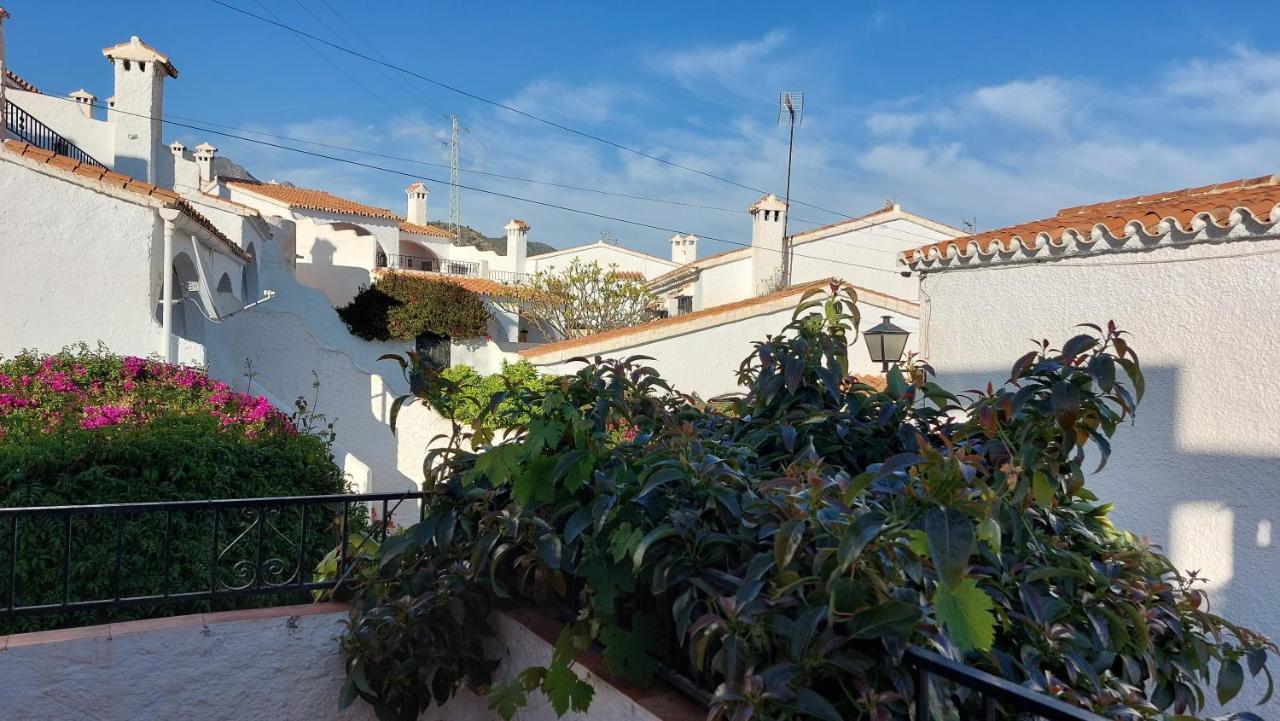 New Boho Home With Balcony, Private Garden And Communal Pool Nerja Luaran gambar